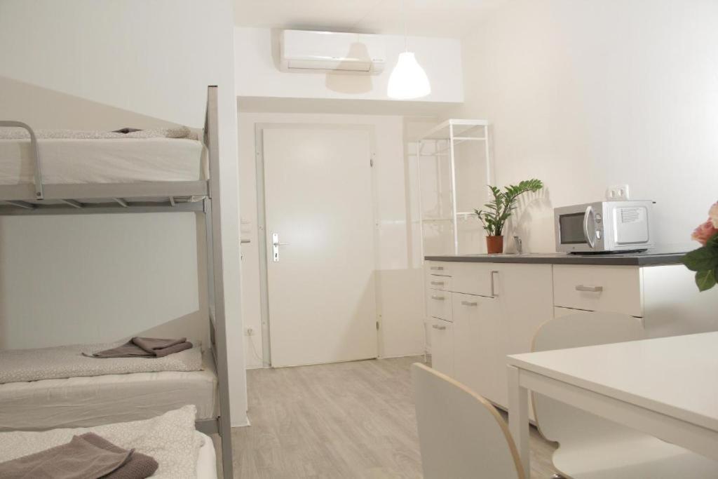 Betariel'Com Hauptbahnhof Apartman Bécs Kültér fotó